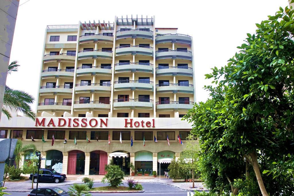 Madisson Hotel Jounieh Exteriör bild